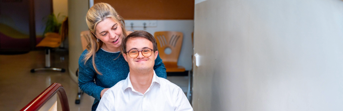 A NDIS worker supporting a needy person